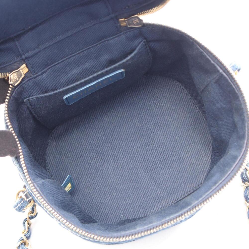 CHANEL Bag - Picture 3 of 13